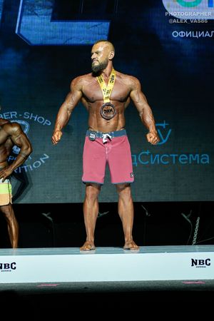 MAN'S PHYSIQUE МАСТЕРА 40+